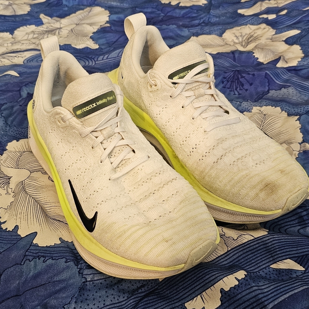 Nike Infinity React Flyknit Women's S 8